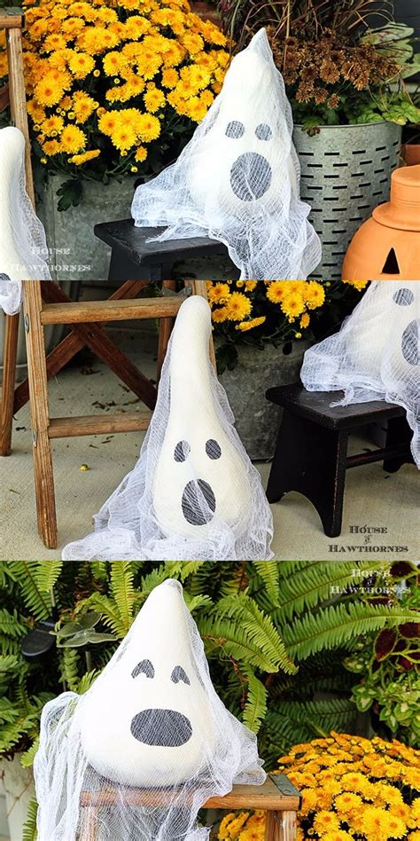 51 Outdoor Halloween Decorations Ideas Do It Yourself