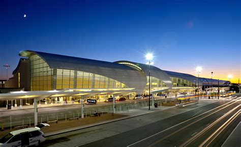 Gallery of Norman Y. Mineta San Jose International Airport Terminal B