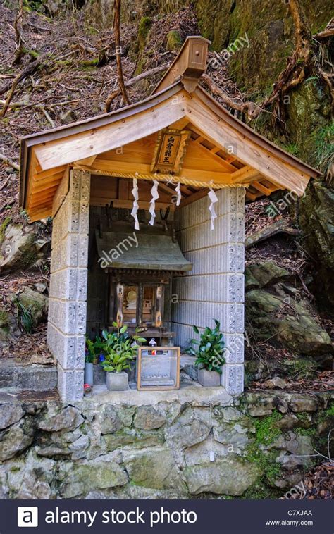 Japanese Shrine Japanese Buildings Fantasy House Concept