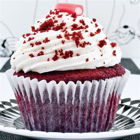 I love learning the history behind timeless recipes like this, to find out how they originated, how they became popular, and how. Easy Red Velvet Cake Recipe Mary Berry - GreenStarCandy