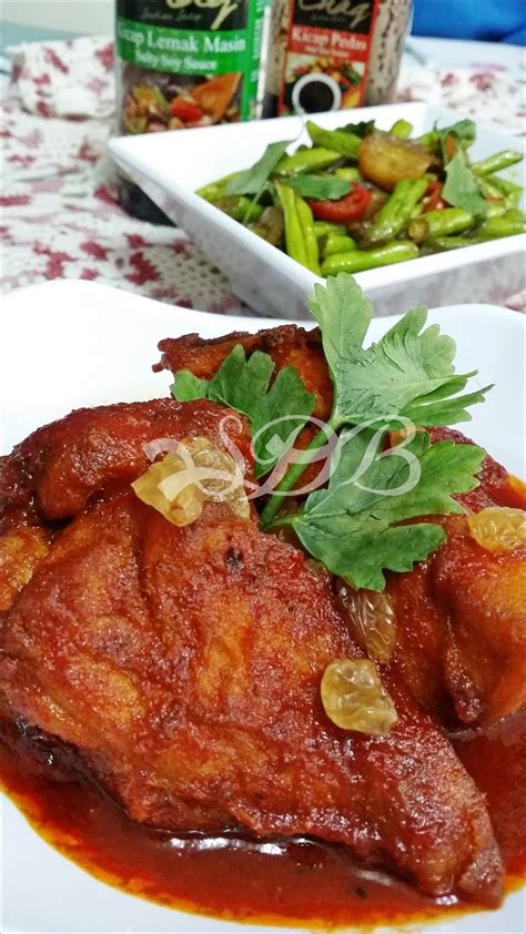 Nak bagi nampak merah sikit, letak satu sudu kecil serbuk cili kering. Sajian Dapur Bonda: Menu Tengah Hari: Ayam Sambal Kismis ...