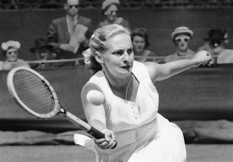Darlene Hard 3 Time Major Tennis Champion Dies At 85 Ap News