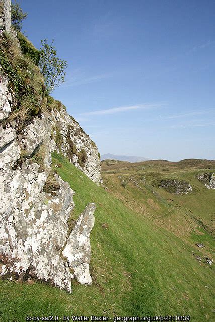On The East Side Of An Grianan © Walter Baxter Geograph Britain And