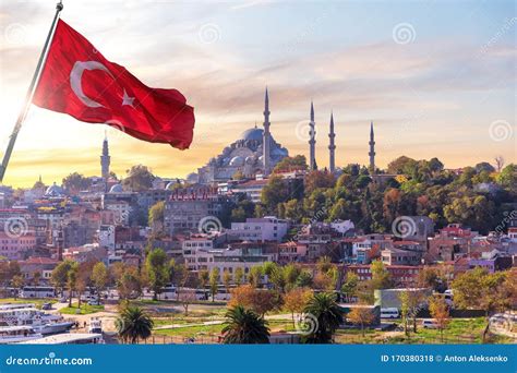 Suleymaniye Mosque And The Turkish Flag Istanbul Turkey Stock Photo