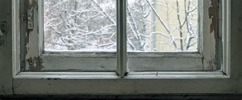 We've gathered the top unexpected benefits of replacing old windows. When to replace old Windows when Renovating and When to ...