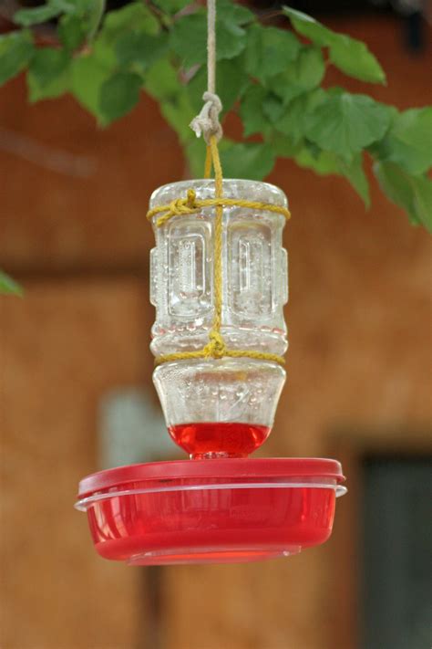 Diy hummingbird feeder