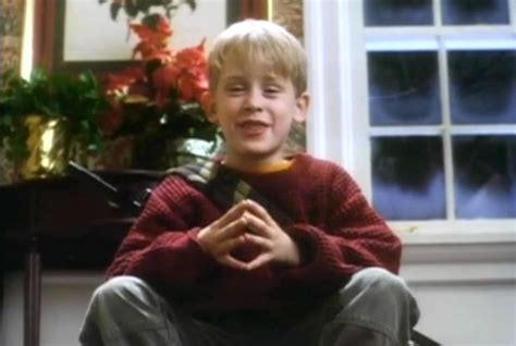 25 Facts About Home Alone On Its 30th Anniversary Home Alone Movie Home Alone Watch Home Alone