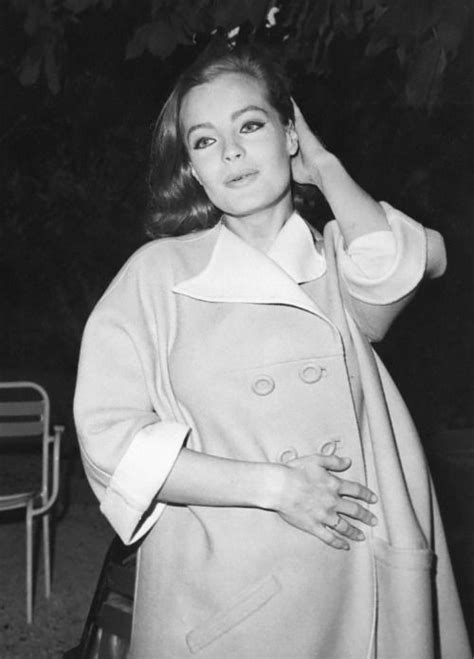 Smiling, bette is seen immediately. PETRICHOR | Romy schneider, Actrice, Daniel biasini
