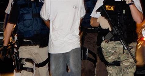 Raid Targets Puerto Rico Drug Gang Cbs News
