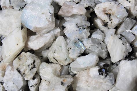 Rainbow Moonstone Natural Rough Crystals Choose Ounces Or Lb Etsy België