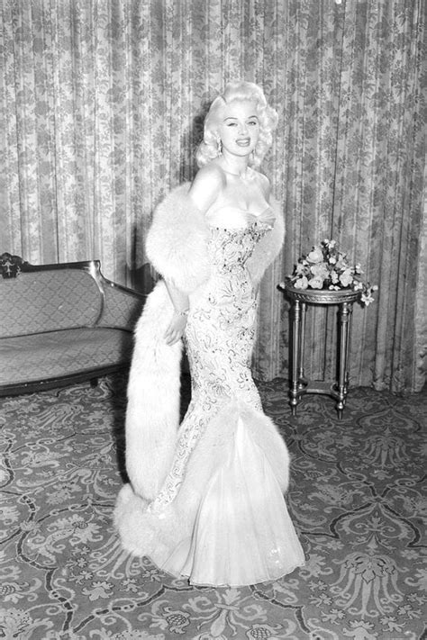 picture of diana dors