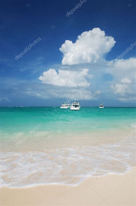 Caribbean Beach — Stock Photo © Haveseen 1537503