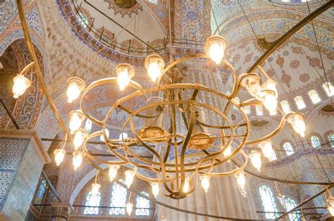 Interior De La Mezquita Azul Famosa En Estambul Turqu A Fotograf A
