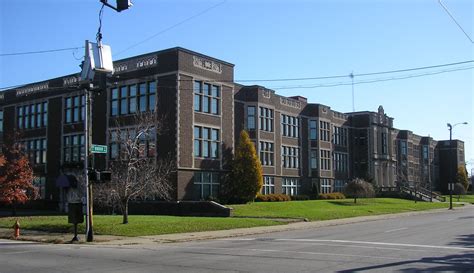 Filelouisville Male High School Facade Wikipedia
