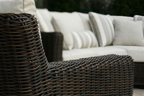 Summer classics rustic wicker left arm facing lounge chair with cushion. Summer Classics: Rustic Collection - Offenbachers