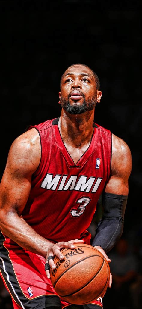 Download Miami Heat Dwyane Wade Three Point Shot Wallpaper