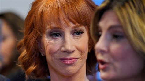Kathy Griffin Im Exonerated In Mock Trump Head Photo Inquiry