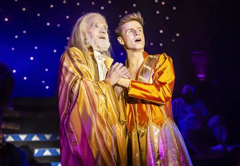 Joseph And His Amazing Technicolour Dreamcoat Review At The Sunderland Empire Whatlauraloves