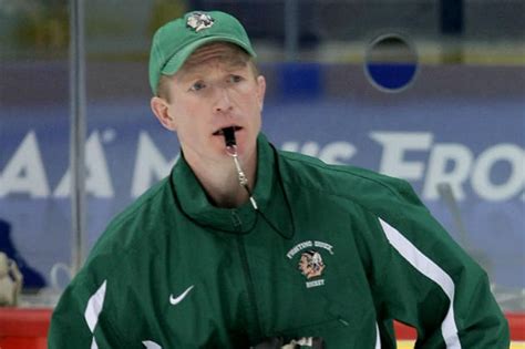 Mens Hockey Coach Dave Hakstol Leaving Und For Flyers