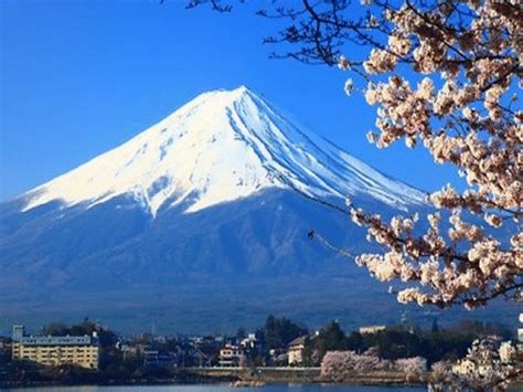 Mt Fuji Japans Volcanic Peak Tours