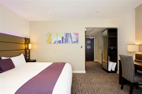 Snacks and evening meals are also available. Premier Inn Newbury Town Centre South (A339) hotel Newbury ...