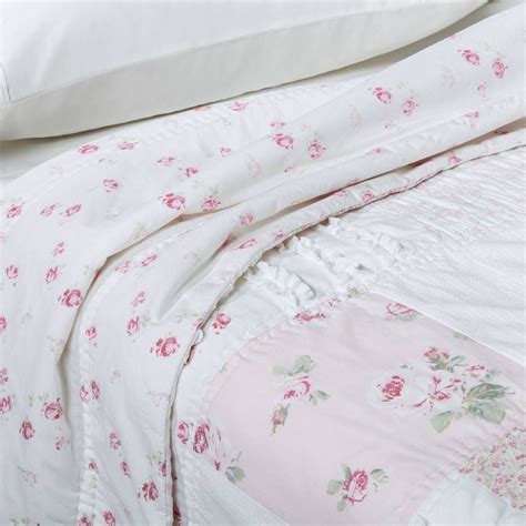 Ditsy Patchwork Quilt Pink White Simply Shabby Chic Image Of