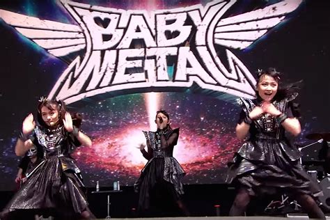 Babymetal Perform With New Member Live At Glastonbury Festival