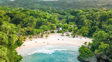 40 Amazing Things To Do In Jamaica Points Of Interest Sandals