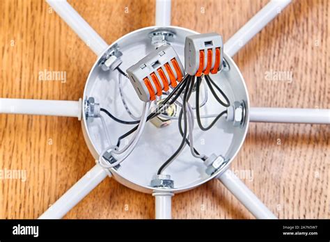 Electric Wiring Of A Ceiling Led Chandelier Connection Of Cables In