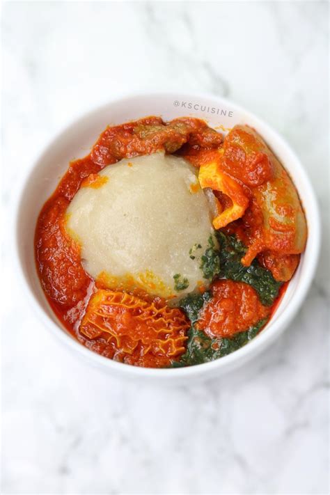 Plantain flour is used for amala swallow/ fufu, porridge and for baking etc you can also use plantain flour for baking like bread. How to make Lafun - White amala (Cassava flour fufu ...