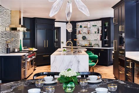 Support local businesses and save up to 70% off. The 2018 Pasadena Showcase House Kitchen | Cozy • Stylish ...