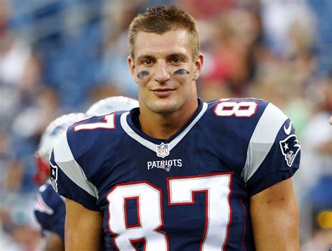 How Rob Gronkowskis Week 2 Absence Impacts New England Patriots Te