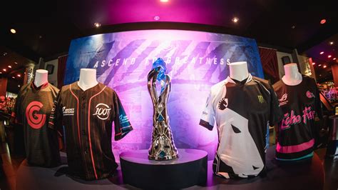 League of legends origins provides a broad yet relatively concise look at the history of riot games and the moba that took the world by storm, writes dom sacco. League of Legends To Feature In Netflix Documentary 7 Days Out