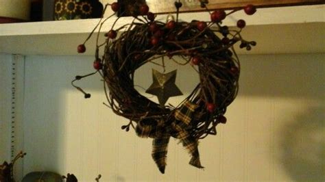 Small Grapevine Wreath With Star Grapevine Wreath Grape Vines Wreaths