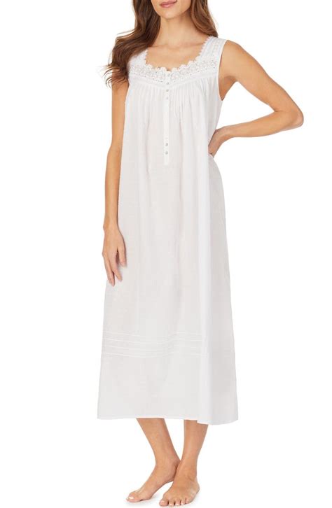 Shop 44 top natori nightgowns and earn cash back from retailers such as bloomingdale's, natori, and nordstrom rack and others such as rue la la and saks fifth avenue all in one place. Eileen West Clip Dot Woven Nightgown | Nordstrom