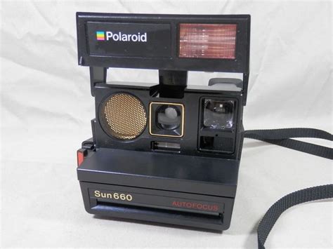 Vintage Polaroid Sun Autofocus 660 Instant Film 600 Camera Working
