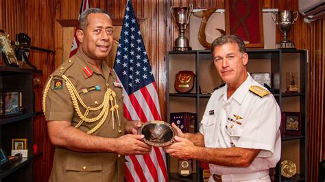 Us Indo Pacific Command Commander Visits Fiji And Meets With Rfmf