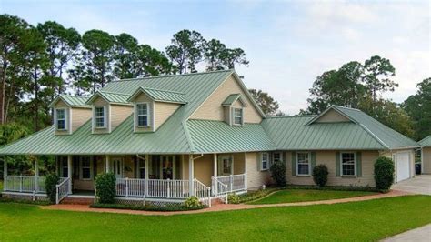 From refreshing mints to vivid emerald green shades we have something for every room mood! Green construction strategies for the best in building ...