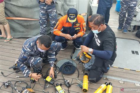 Get the latest live position for the kri rigel. Operasi SAR Sriwijaya Air: Yontaifib, Kopaska Sampai ...