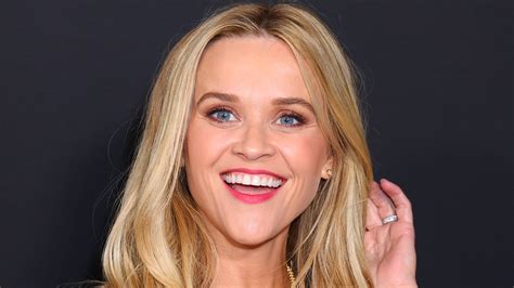Reese Witherspoon Looks Kinda Punk Rock With Slicked Back Hair And Smoky Eyes See Photo Allure