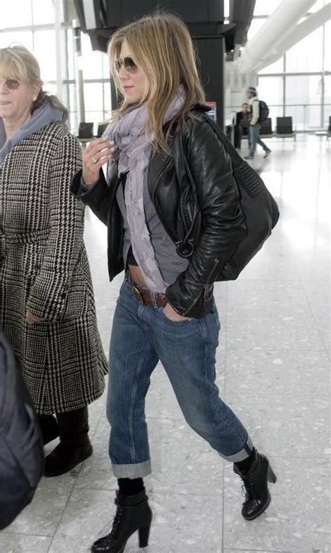 Jennifer Heathrow Airport Jennifer Aniston Photo 10848508 Fanpop