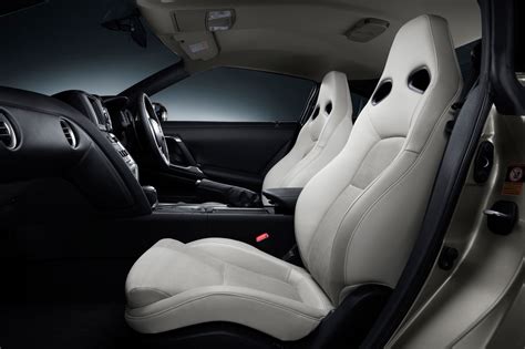 Black Vs Gray Interior Pics Nissan Gt R Forum