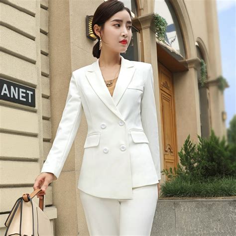2019 Two Pieces Blazer Pant Suits White Double Breasted Long Sleeve