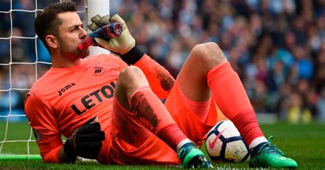 Pagesbusinessessports & recreationsports teamwest ham unitedvideosbest of lukasz fabianski v villa. Lukasz Fabianski: The ridiculous stats... - Football365