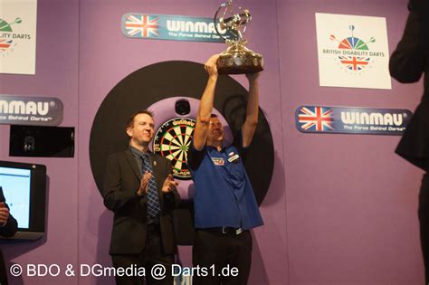 Here's the players championship 17 final seeing krzysztof ratajski facing up against nathan aspinall. Krzysztof Ratajski - Dartspieler Portraits bei Darts 1