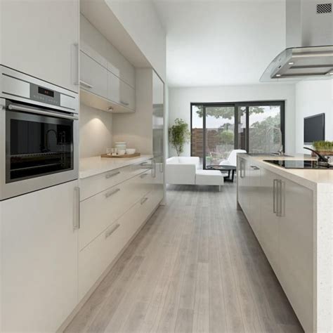 High gloss kitchen cabinets are at the high demand. 43+ Top Modern Contemporary Kitchen Ideas | Gloss kitchen ...