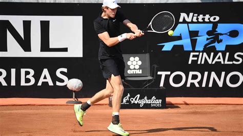 Sinner put's an end to gaston. Jannik Sinner overcomes Stefanos Tsitsipas to reach the ...