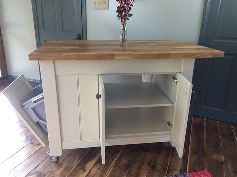 Kitchen carts and islands are your best kitchen friends. Freestanding Kitchen Islands | Painted Kitchen Islands