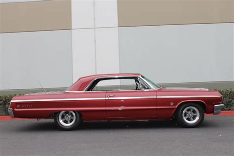1964 Chevrolet Impala Ss 409 4 Speed The Vault Classic Cars