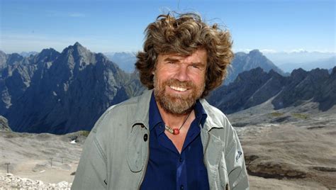 First solo ascent of mount everest without supplemental. Mount Everst: Reinhold Messner über die Entscheidung der ...